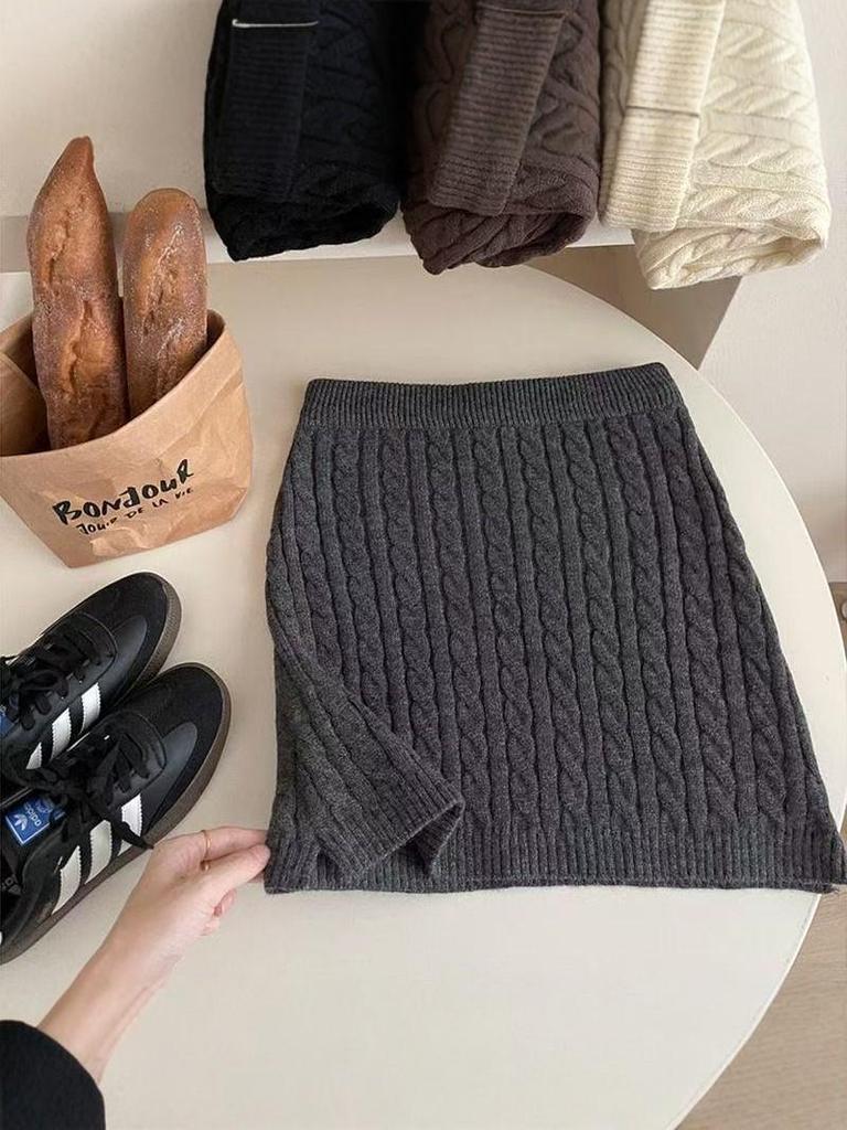 Trendy Women's Cable Knit Bodycon Midi Skirt - Autumn/Winter Versatile Outfit