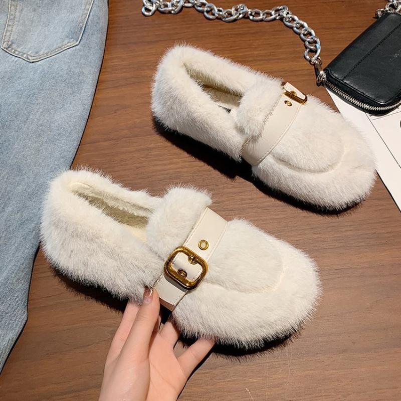 2024 Winter New Casual Plush Plus Size Fashion Fur Women's Shoes Lightweight and Warm Snow Boots One Step Lazy Pea Shoes