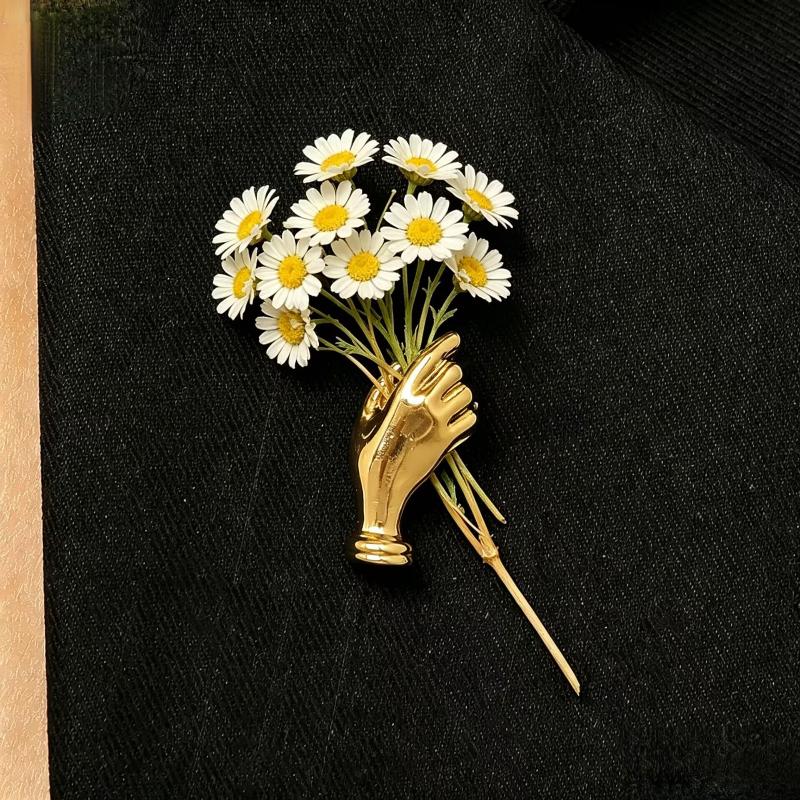 Alloy Hand-Held Flower Necklace Brooch Versatile Suit Pin Accessories For Daily Wear Parties Gifting