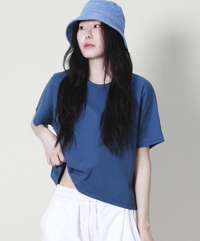 Deumakeu Solid Semi-Crop French Half-Sleeve T-Shirt Blue