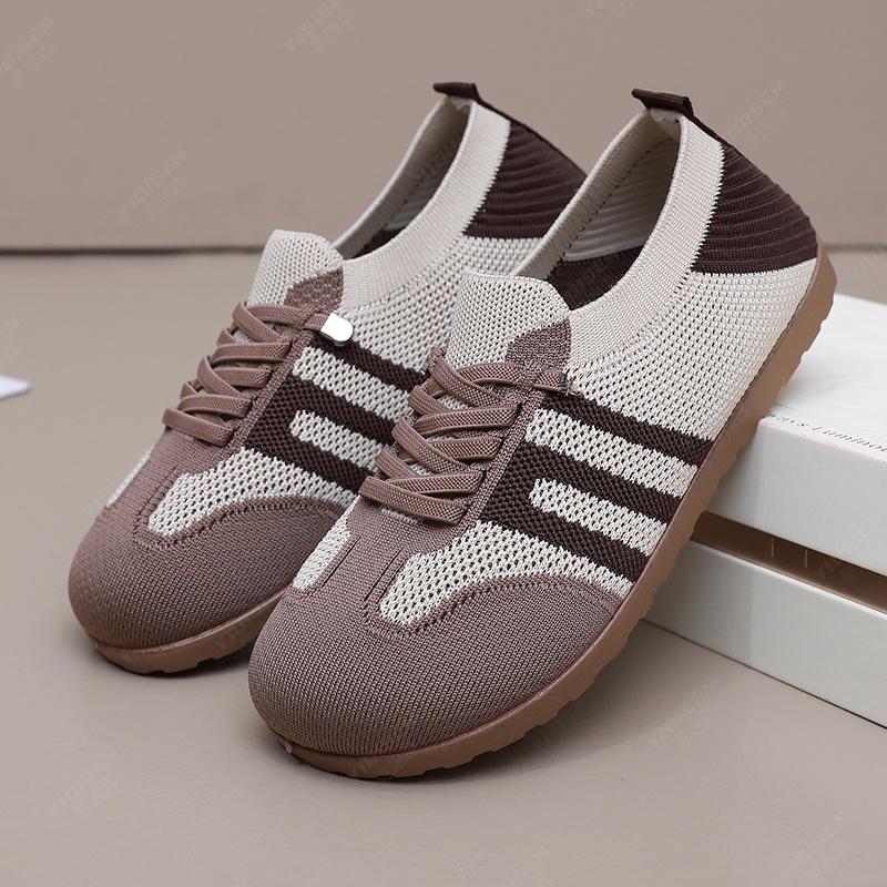 women's shoes summer 2025 casual sneaker Lightweight soft bottom on-slip Net shoes fashion  Nude shoes
