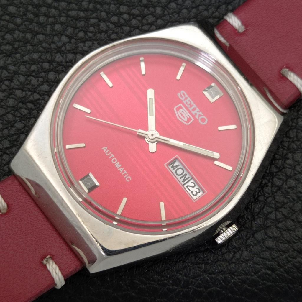 AUTOMATIC 6309A VINTAGE SEIKO 5 JAPAN MENS RED COLOR DIAL WATCH A701652-5 R206c-a701652