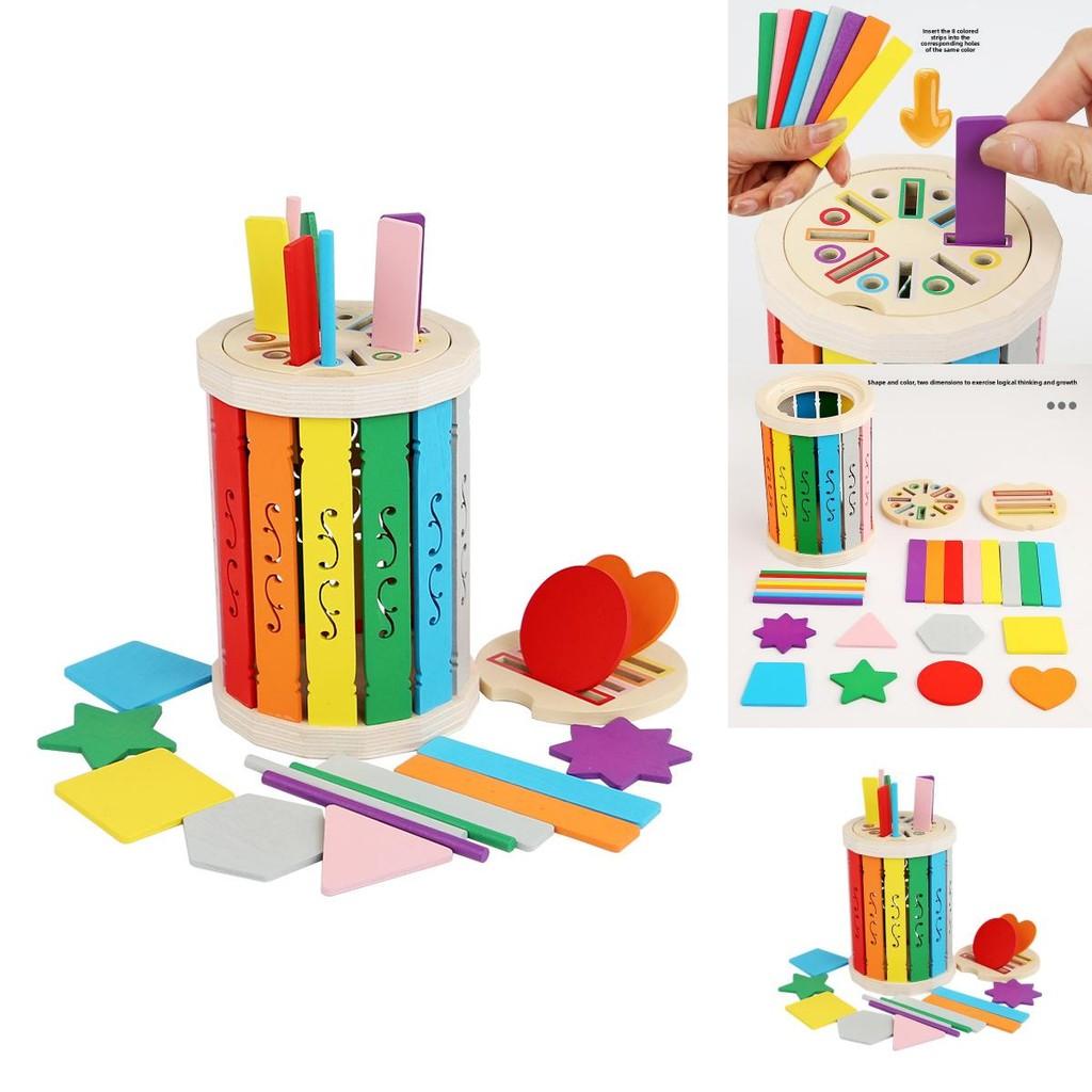 Regenbogen-Sortierbälle aus Holz und passendes Brett für Kinder zur Farberkennung und Entwicklung der Feinmotorik