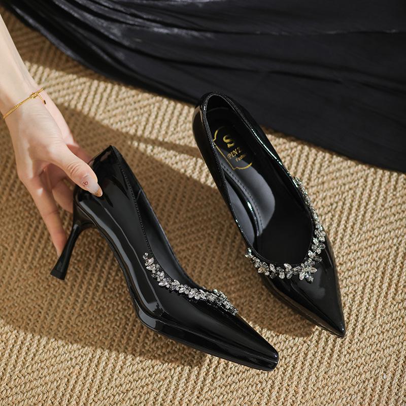 

Design sense rhinestone single shoes women s new fashion and elegance with skirt versatile stiletto high heels 39