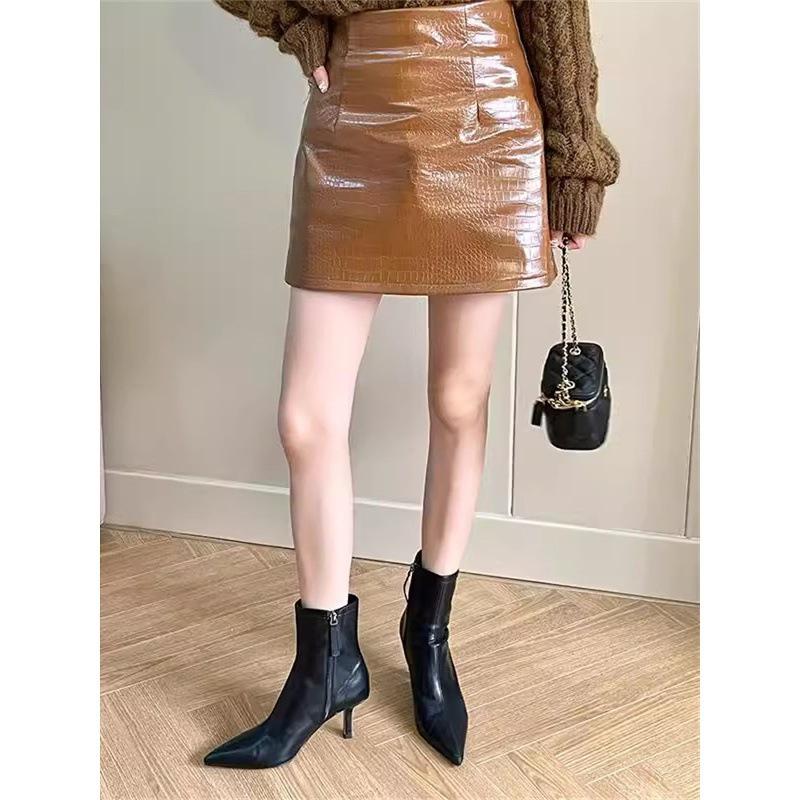 Hong Kong short boots women's single boots high heel elastic medium tube white pointed middle heel ins Internet celebrity thin boots