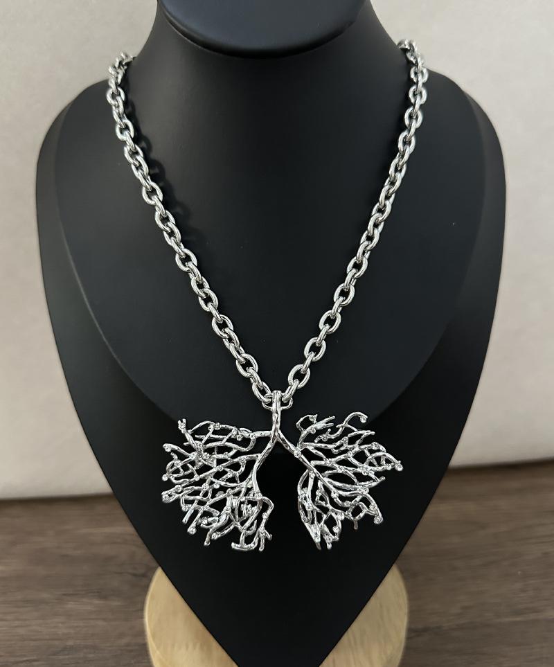 

Tooxika French Vintage Luxury Niche Abstract Tree Branches Heart Veins Diamonds Necklace Fashion Long Jumper Chain срібний