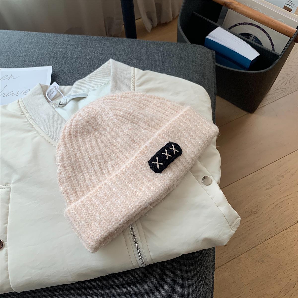 

Шляпы Подходят для Круглых Лиц Универсальные Мохеровые Вязаные Шапки для Женщин Осенью и Зимой Теплые Шерстяные Шапки Шапки для Защиты Ушей Корейская Версия M（56-58cm）