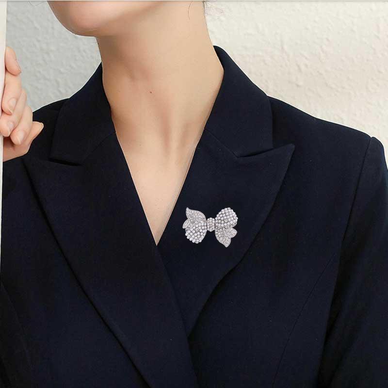 Bow Brooch Women'S Pearl Temperament Brooch Suit Anti-Light Pin Silk Scarf Buckle Pin With Jewelry