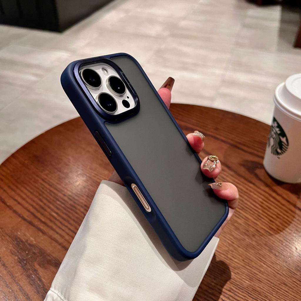 iPhone16promax mobile phone case, you shield, gold b alloy camera frame, suitable for Apple 16pro protective case.