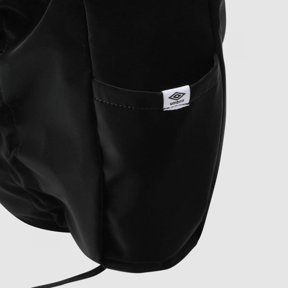 Umbro Unisex Shining Crossbody Bag Blk uq323cbg74Blk