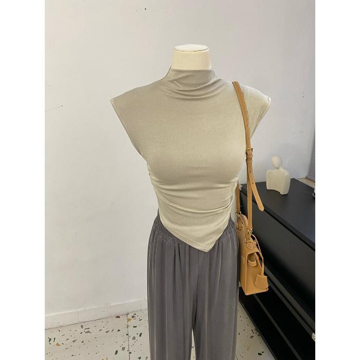 

(Zhimodalk human cotton) Pure desire to show the figure, wrinkled on both sides of the stand-up collar, tight sleeveless T-shirt, early autumn one size (recommended 40-60kg )