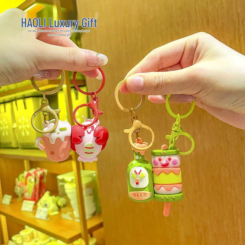 Cartoon Magnetic Beer & Crayfish Keychain: Creative Gift for Bars & Restaurants