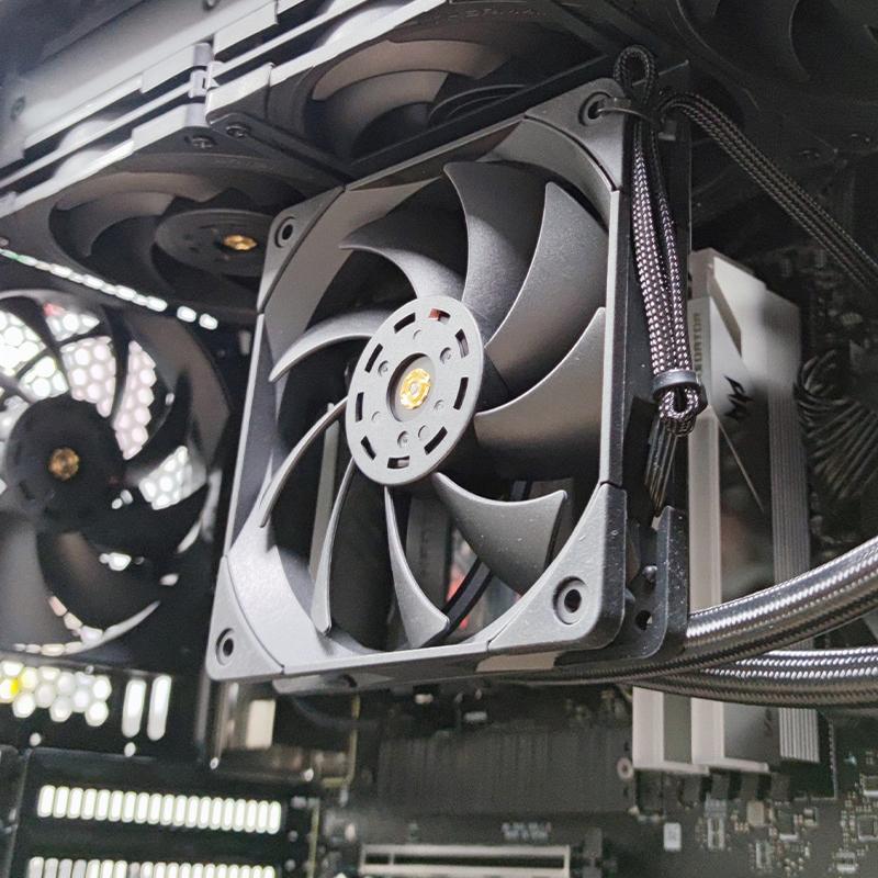 Uniwersalny uchwyt rozszerzający chłodzenie komputera stacjonarnego do gier, podkręcania pamięci RAM, podstawka pod wentylatory 8/9/12 cm, procesor graficzny