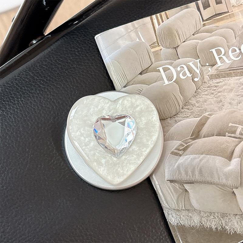 

Ice Silk Love Rhinestone Color Mobile Phone Airbag Bracket Magnetic Attraction Suitable For Magsafe Creative Design Women S Ring