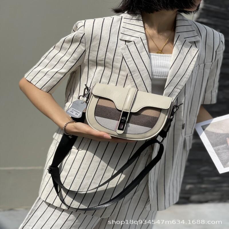 New Fashionable Saddle Bag Casual All Matching Crossbody Bag Plaid Wide Shoulder Strap High Quality Women's Shoulder Bags