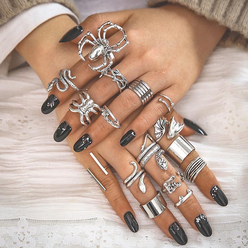 

16-Piece Set: European & American Punk Style Dragon, Spider, Snake Animal Open Rings