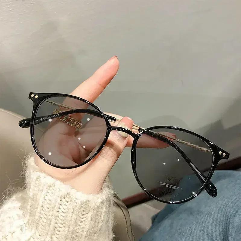 Vintage Luxury Brand Photochromic Myopia Glasses Women Anti Blue Light Near Sight Glasses Round Frame Diopter Eyewear 0 To -4.0
