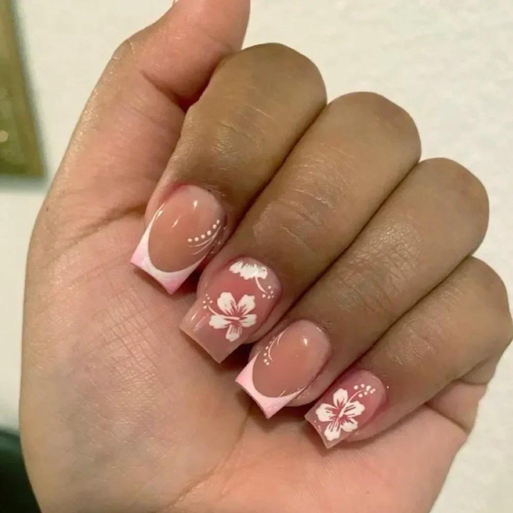 24Pcs Pink Flower Square Fake Nails With Glue Cute White Artificial Press On Acrylic Nails Wearable False Nails