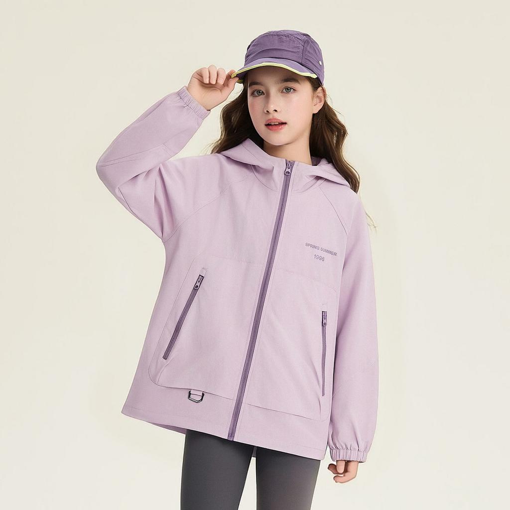 Outdoor contrasting coat: Girls' 26 spring clothes, middle-aged children's energetic and fresh hooded top