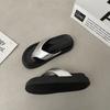 2025 New Women's Sandals Summer Casual Solid Color Flip-flops Platform Soles Holiday Pimps Beach Shoes