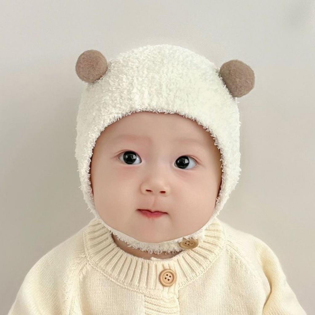 New Autumn and Winter Baby Ear Protection Hat, Warm and Cold Proof Hat, Comfortable Baby Double Ball Soft and Sticky Toe Cap