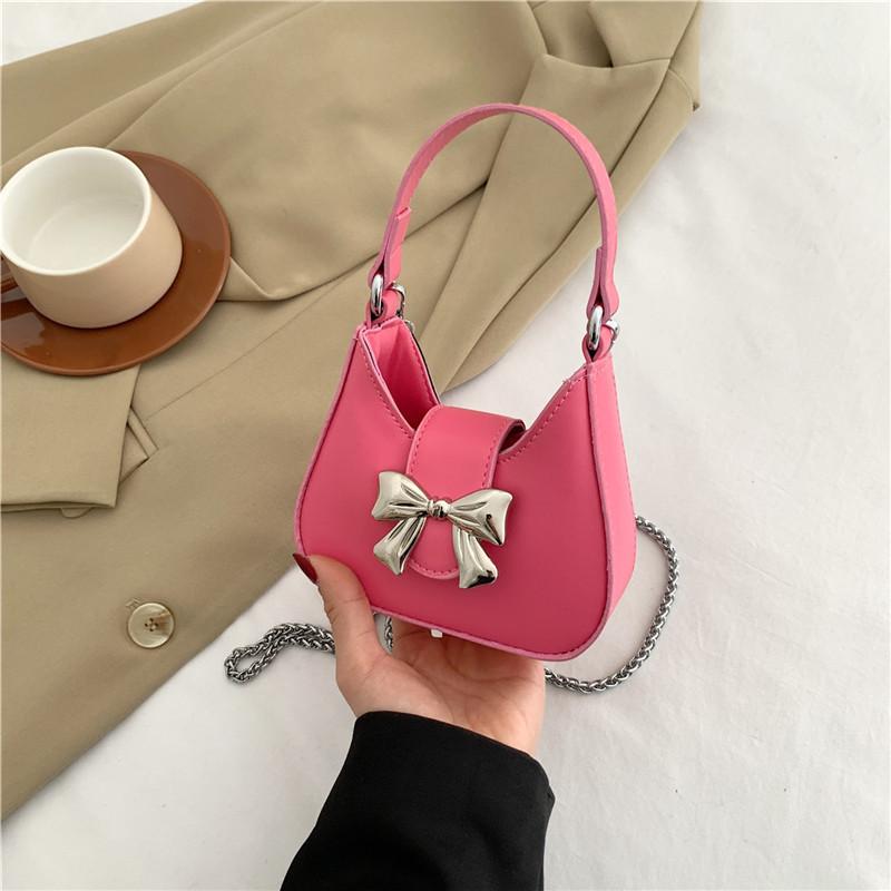 Trendy Single Shoulder Handbag Simple Earphone Bag Korean 2024 New Butterfly Bow Chain Crossbody Bag Women Black