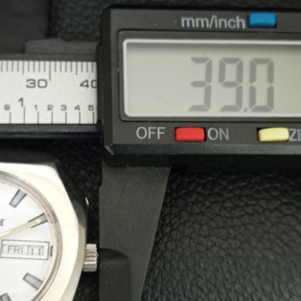 AUTOMATIC VINTAGE RICOH R31 JAPAN MENS WHITE COLOR DIAL WATCH a707693-1