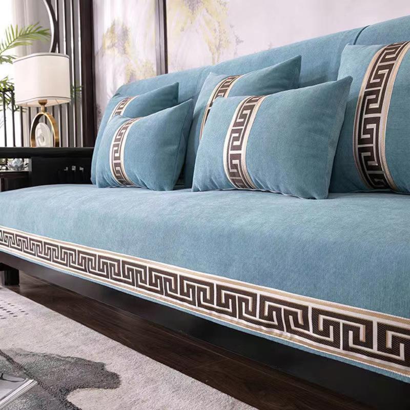 

Подушка с вышивкой белого цвета, противоскользящая, легкая, роскошная, с рисунком в полоску, чехол для дивана, диваны из цельного дерева, полотенце, украшение для гостиной и дома 70*70CM