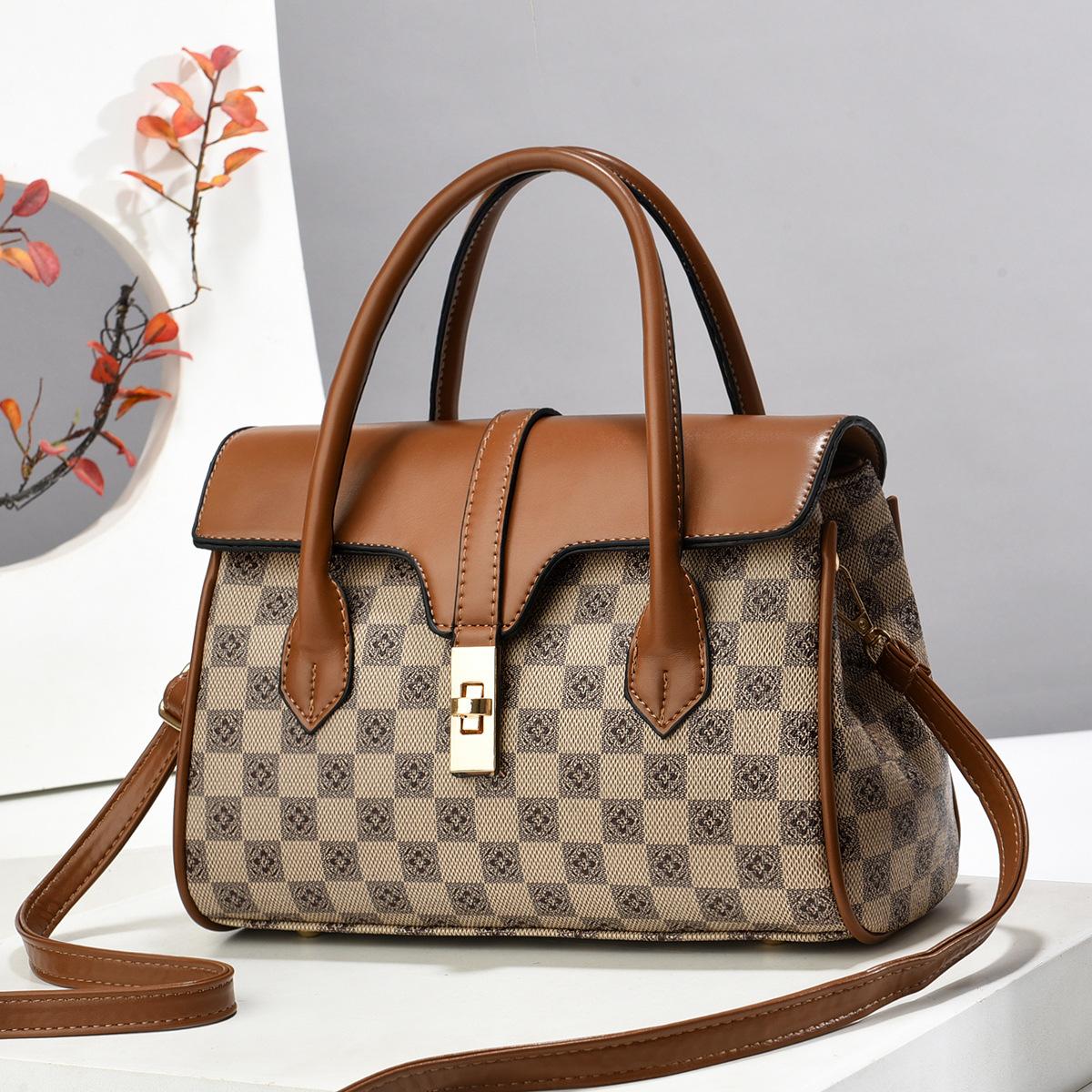 

New handbag women s bag European and American fashion retro messenger shoulder bag fashion versatile quality women s bags 26*11*18