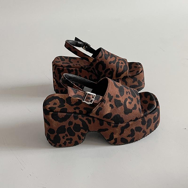 Fashion Summer Fashion Leopard Print Open Toe Sandals Women Punk Style Platform Wedges Heels Party Shoes