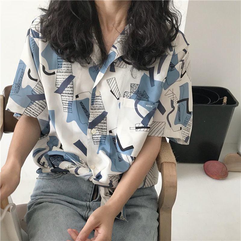 Summer Women's Short Sleeved Shirt Geometric Print Casual Vacation Style Blouse Loose Versatile Women's Clothing