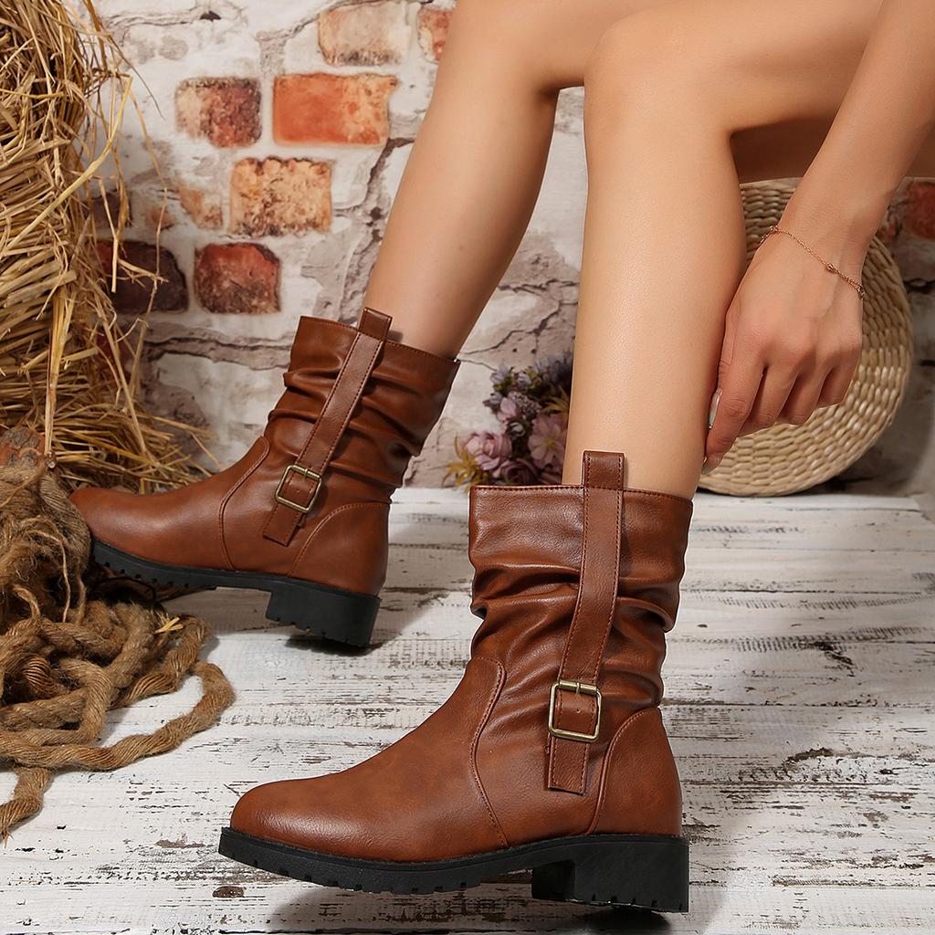 Round Scalp Belt Buckle Pleated Stack Boots 2025 Winter New Retro Plus Size British Style Thick Heel Martin Boots for Women