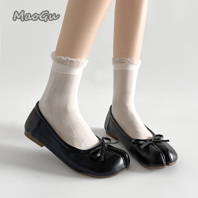 Women's Split Toe Mary Jane Flats Spring Autumn Footwear French Retro Style Black Beige Round Toe Comfortable Slip on Shoes 35