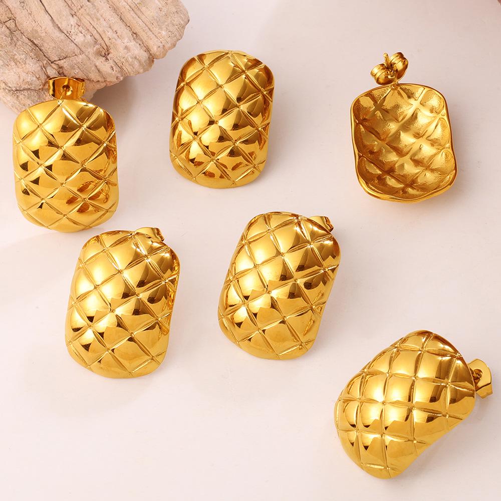 Trendy Plaid Metal Stud Earrings for Women - Elegant and Versatile European & American Style