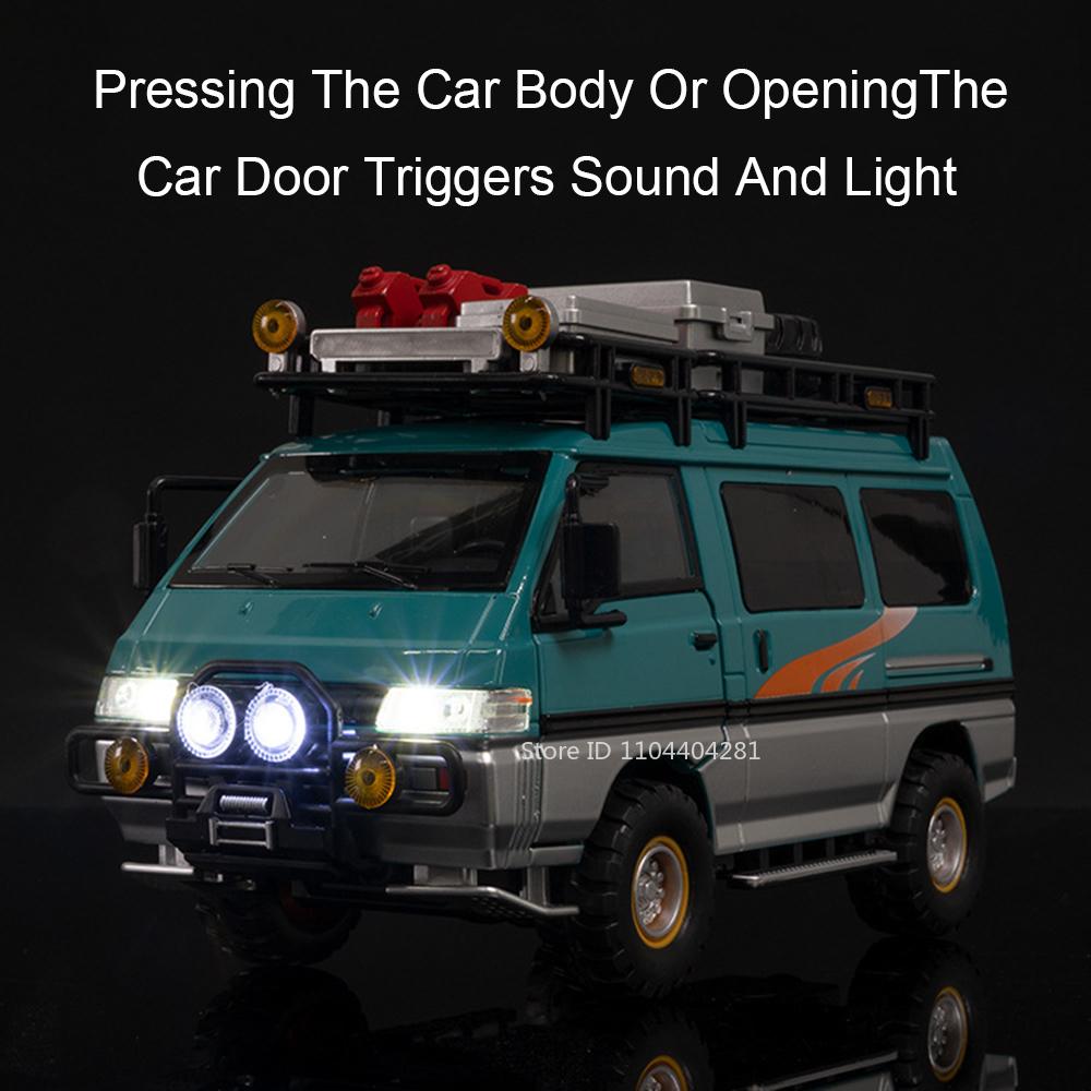 1:24 Mitsubishi Delica H2 Alloy Model Toy Diecast Car Doors Opened With Sound Light Pull Back Miniature Vehice Boy Birthday Gift