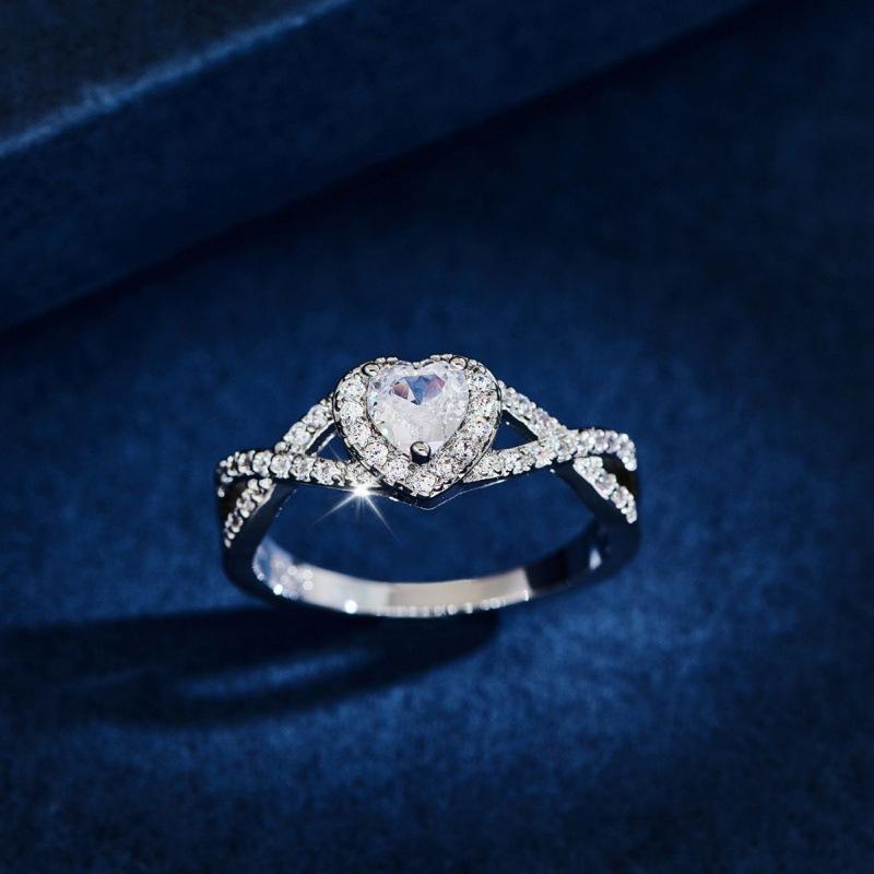 Hot Sale Love Shaped Moissanite Edge Inlaid Ring Source no. 5
