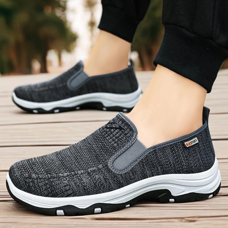 Men's shoes Men's casual shoes Breathable mesh shoes Soft sole Comfortable father shoes One pedal Men's single shoes Versatile flying woven shoes
