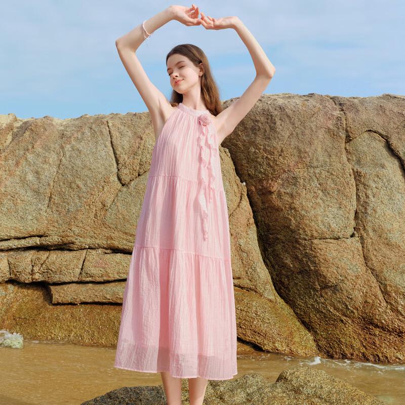 

Ledin Camellia Textured Halter Neck Maxi Dress with Ribbon L