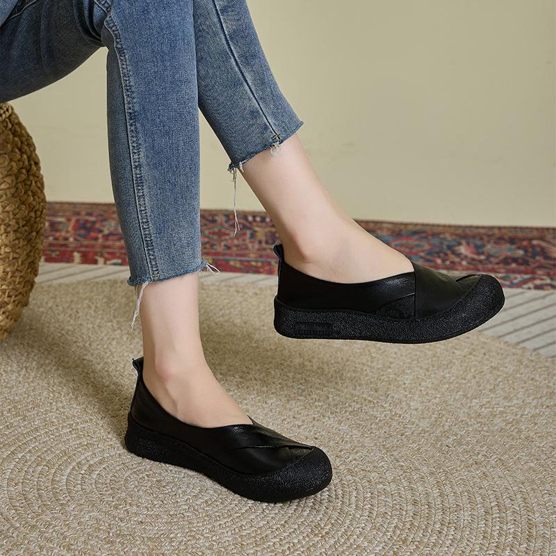 

The first layer of cowhide 2025 new one-pedal genuine leather mother shoes women s Korean version platform single shoes retro casual women s shoes 41