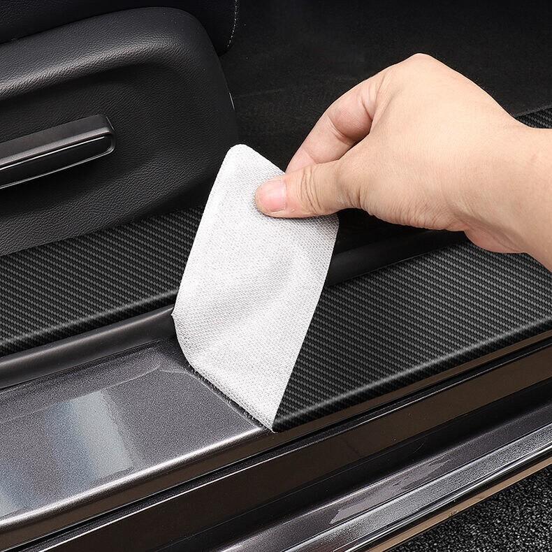 6D Karbonové Samolepky na Auto 4ks Boční Lišta Prahu Dveří Auta Karbonová Samolepka Proti Poškrábání pro Všechna Auta