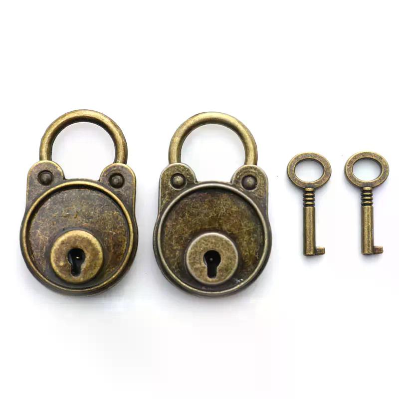 Vintage Padlock Old Style Lock Notebook Luggage Belt Antique Bronze Plated Padlock With Key Suitcase Locks Hardware
