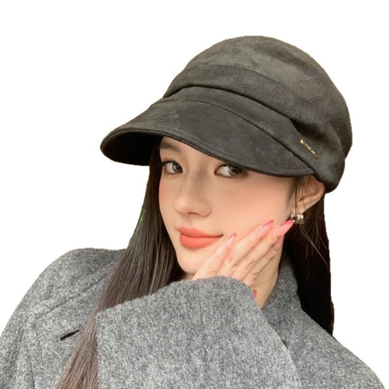 Minimalist cold wind cap women's retro suede short-brimmed hat autumn and winter versatile face small equestrian hat