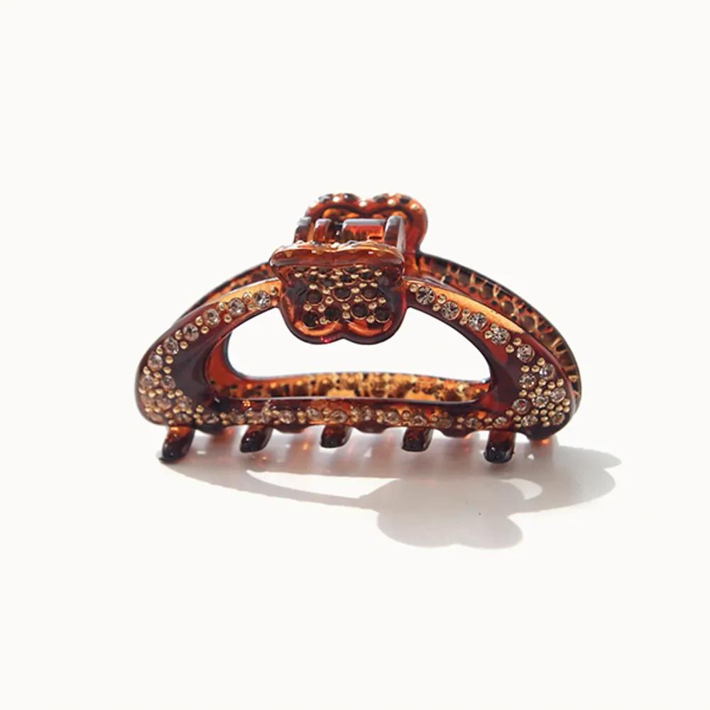 bydaisy Bh0492 Clover Donut Half-Up Hair Clip