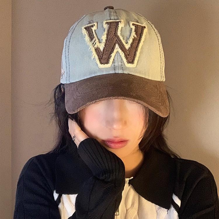 Retro W Embroidered Cap For Women And Men Adjustable Fit Perfect For Spring