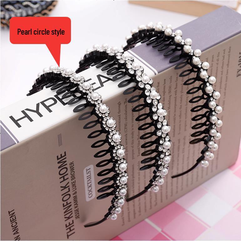 Hollow Willow Leaf Rhinestone Non-Slip Headband with Diamond Wave Design