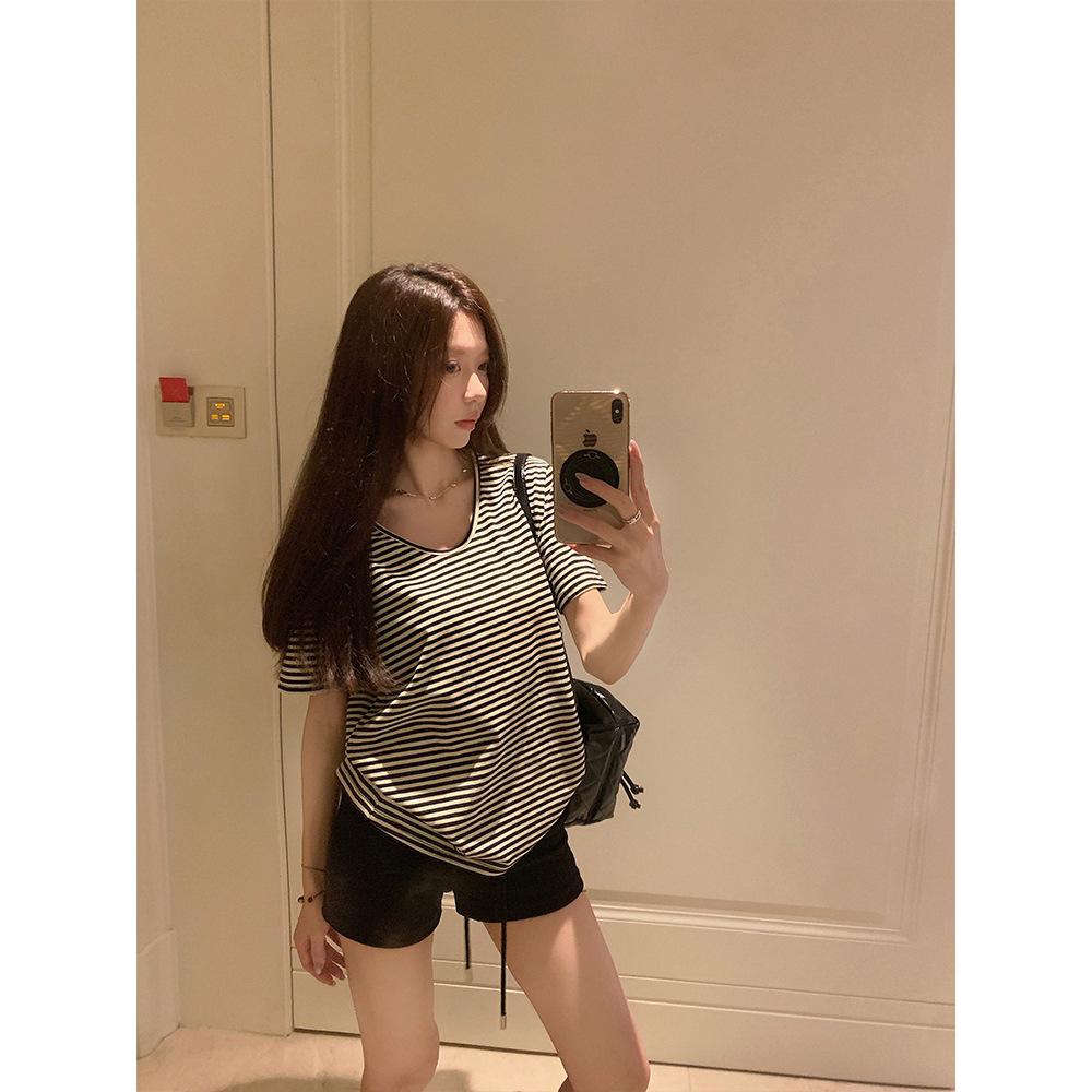 Design sense V-neck striped short-sleeved T-shirt women, summer spice girl loose and thin women's top