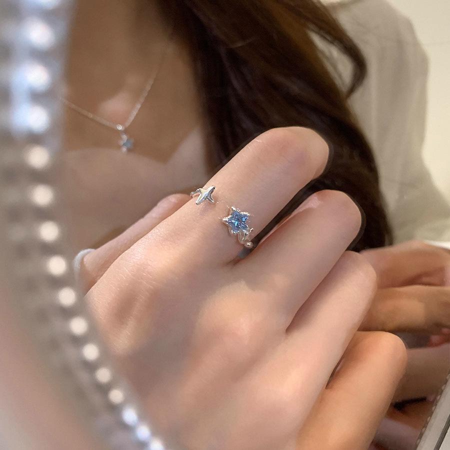 Star Ring for Women, Embellished with Blue Crystal, Sweet and Romantic Opening Design, Irregular Multifunctional Jewelry