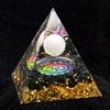 Crystal Agate 5cm Pyramid Crushed Stones Epoxy Resin Grinding and Watering Jinhua Home Office Desktop Decorations Crafts