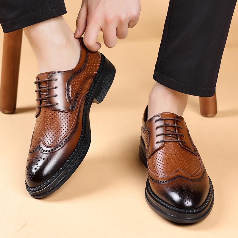 Genuine Leather Shoes Mens Brogues Breathable Black Soft Bottom Man Business Formal Wear Casual Wedding shoes men Zapatos Hombre