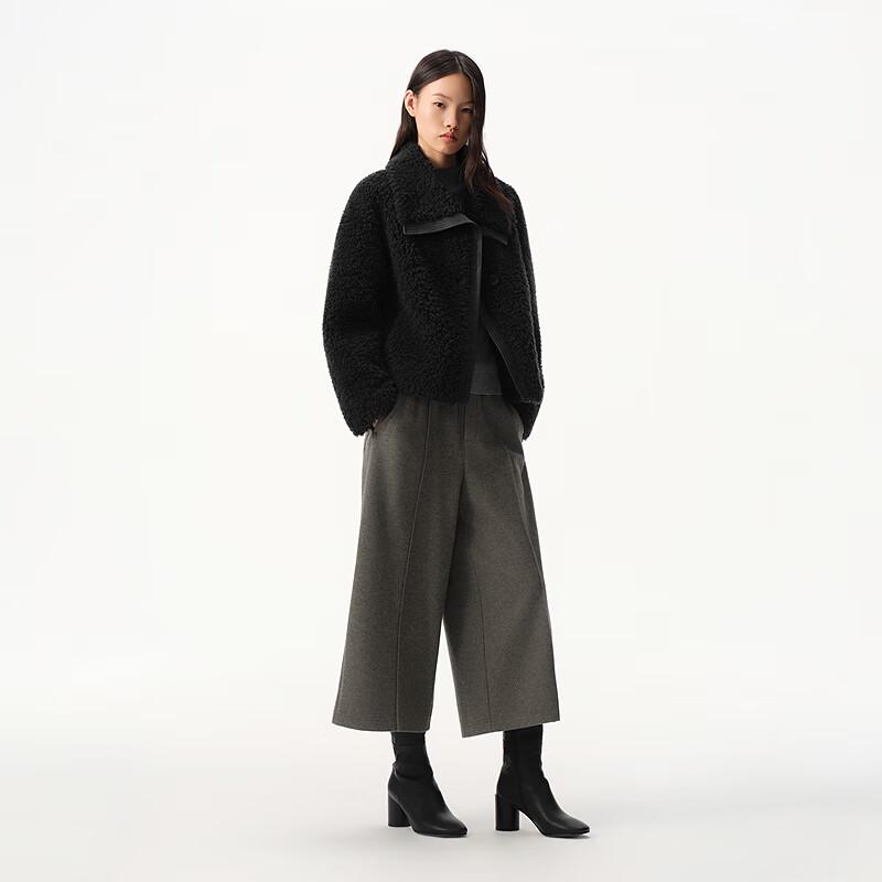 Broadcast Women's Plush Lapel Short Coat